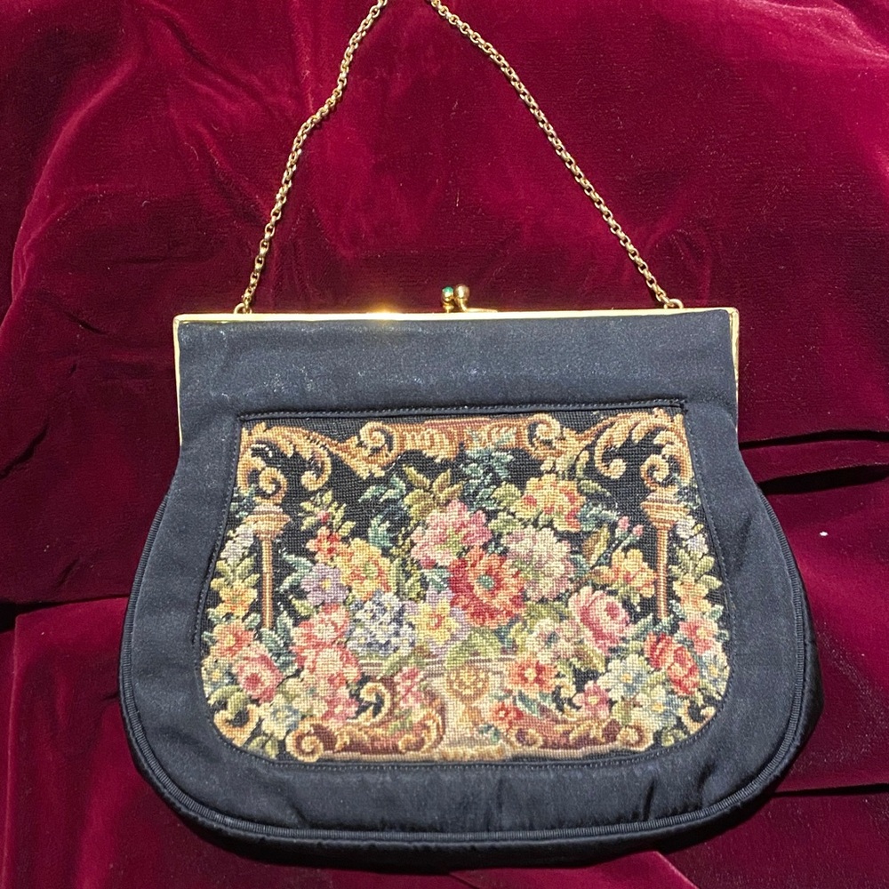 Vintage Black Floral Tapestry Chain-Handle Evening Bag